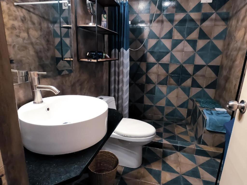 La Perla Hotel Boutique B&B Гвадалахара Экстерьер фото